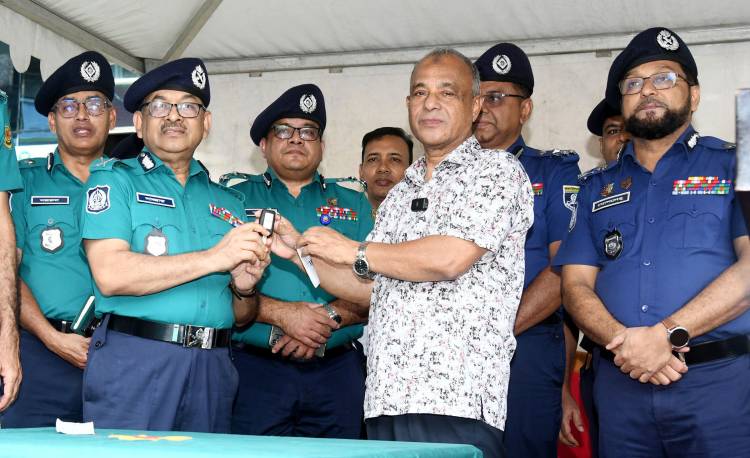 জনগণ নির্বাচনমুখী হলে কেউ আটকাতে পারবে না - স্বরাষ্ট্র উপদেষ্টা