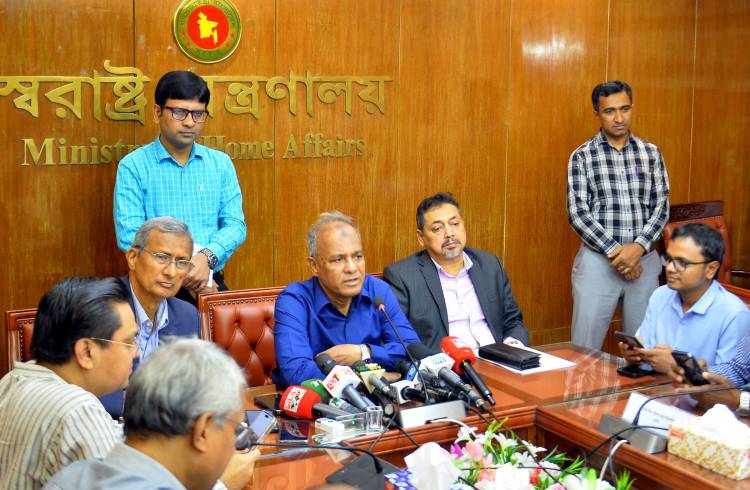 জাতীয় নির্বাচনের জন্য আইনশৃঙ্খলা বাহিনী প্রস্তুত রয়েছে --স্বরাষ্ট্র উপদেষ্টা