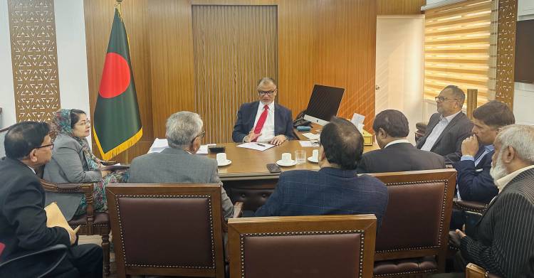 চলতি মৌসুমে পাট বীজের সংকট হবে না - বস্ত্র ও পাট উপদেষ্টা