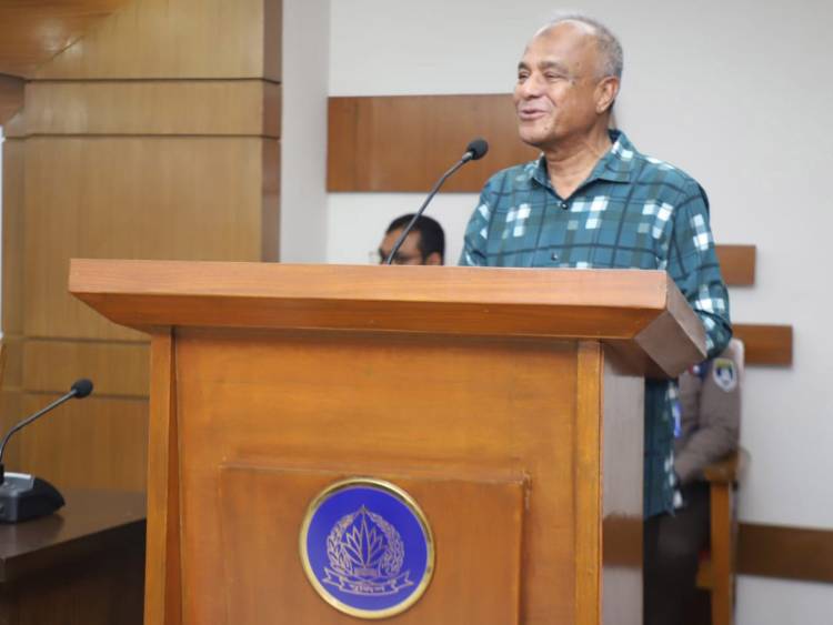 ত্রয়োদশ জাতীয় নির্বাচন দেশের ইতিহাসে রোল মডেল হয়ে থাকবে : স্বরাষ্ট্র উপদেষ্টা 