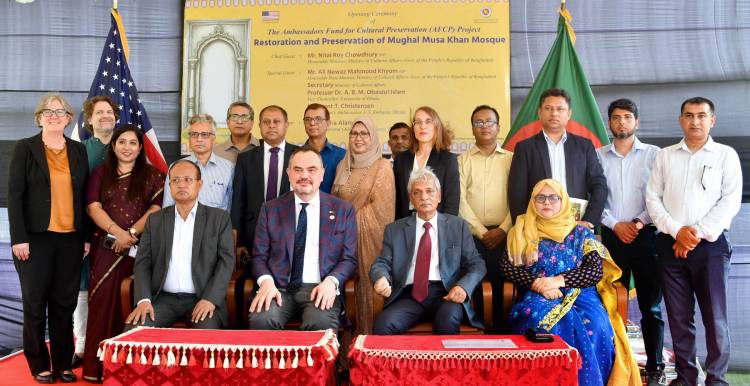 মোঘল আমলের মুসা খান মসজিদ  সংরক্ষণ ও পুনরুদ্ধার প্রকল্পের উদ্বোধন করলেন সংস্কৃতি মন্ত্রী