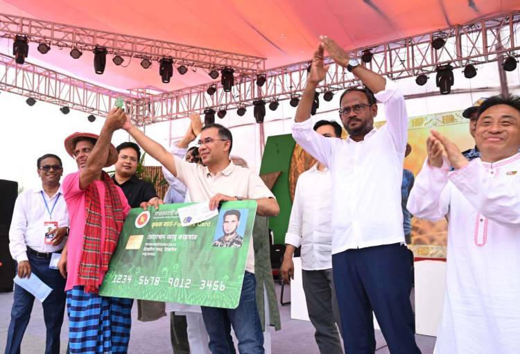 কৃষকদের আত্মনির্ভরশীল ও সচ্ছল করতেই কৃষক কার্ড : প্রধানমন্ত্রী