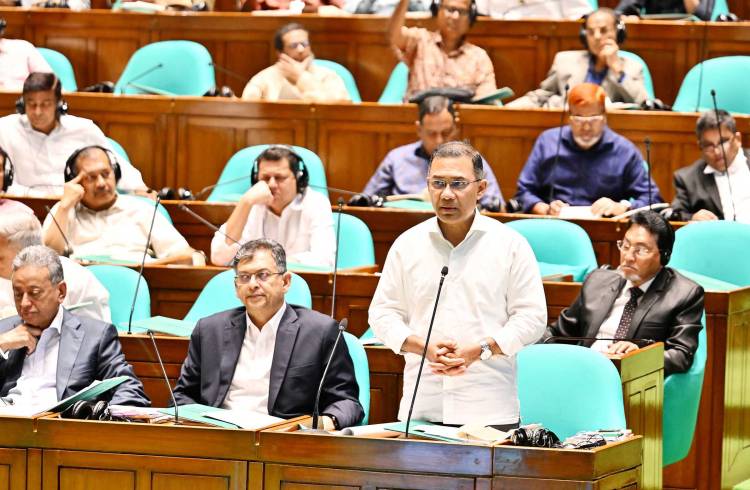 কৃষকদের ৫ বছরের মধ্যে সৌরবিদ্যুৎ চালিত পানির পাম্প দেওয়া হবে : প্রধানমন্ত্রী 