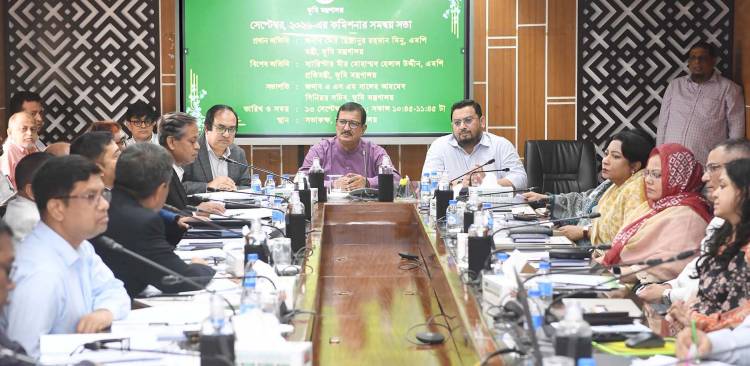 ফসলি জমি রক্ষা ও অবৈধ দখল প্রতিরোধে কঠোর পদক্ষেপের ঘোষণা ভূমিমন্ত্রীর
