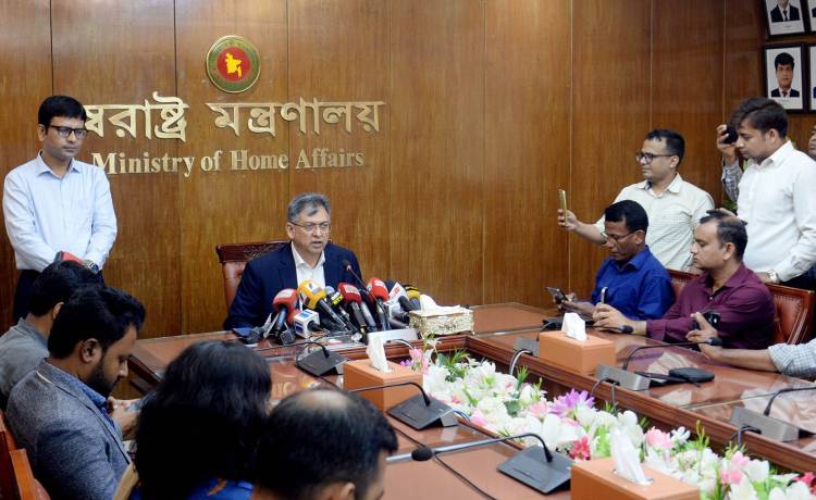জঘন্য অপরাধের ঘটনায় দ্রুততম সময়ে আইনি পদক্ষেপ গ্রহণ করা হয়েছে -স্বরাষ্ট্রমন্ত্রী