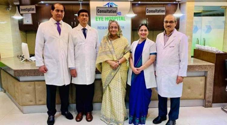 দ্বীন মোহাম্মদ হাসপাতালে প্রধানমন্ত্রীর চক্ষু পরীক্ষা