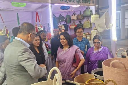 পলিথিনের ক্ষতিকর প্রভাব কমাতে পাটজাত পণ্যের ব্যবহার বাড়াতে হবে - পরিবেশ উপদেষ্টা