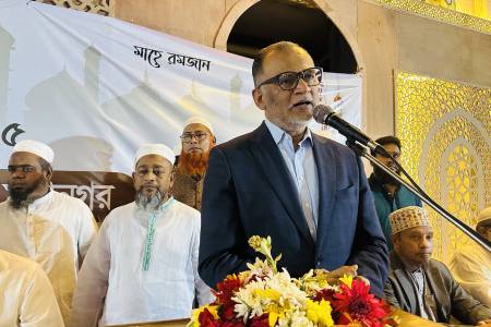 রমজানে পণ্যমূল্য নিম্নমুখী রয়েছে - বাণিজ্য উপদেষ্টা