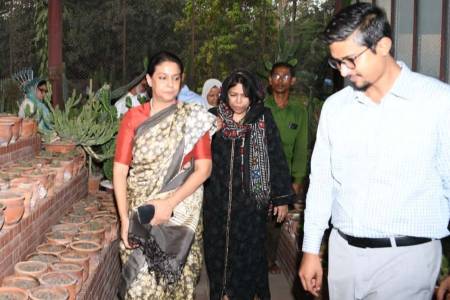 হারিয়ে যাওয়া উদ্ভিদ ফিরিয়ে আনতে উদ্যোগ নিয়েছে সরকার  - পরিবেশ ও বন উপদেষ্টা
