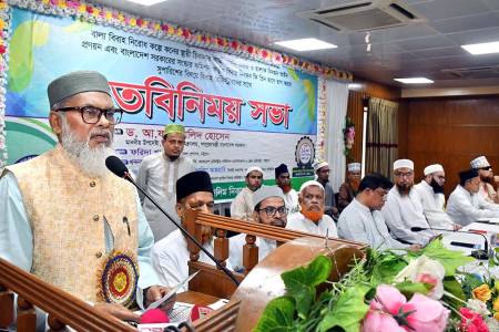 যৌতুক বন্ধে ইমাম-খতিবদেরকে দায়িত্বশীল ভূমিকা রাখতে হবে -ধর্ম উপদেষ্টা