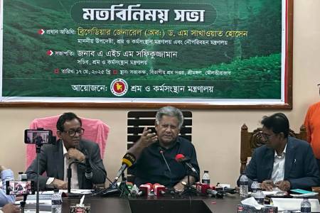 চা শ্রমিকদের অসন্তোষ দূরীকরণে আন্তঃমন্ত্রণালয় কমিটি গঠন করবে সরকার     