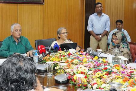 ৪ থেকে ২৫ অক্টোবর পর্যন্ত মা ইলিশ ধরা ও বিক্রয় নিষিদ্ধ -মৎস্য ও প্রাণিসম্পদ উপদেষ্টা