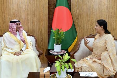 সবুজায়ন ও উপকূলীয় এলাকায় রেইন ওয়াটার হার্ভেস্টিং প্রকল্পে সৌদি সরকারের সহযোগিতা কামনা  - সৈয়দা রিজওয়ানা হাসান