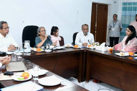 প্রাণীদের যত্ন ও সুরক্ষা নিশ্চিত করতে হবে -মৎস্য ও প্রাণিসম্পদ উপদেষ্টা