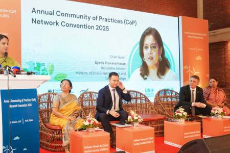 নারীর অদম্য সাহসেই গড়ে উঠবে জলবায়ু সহনশীল বাংলাদেশ  -সৈয়দা রিজওয়ানা হাসান