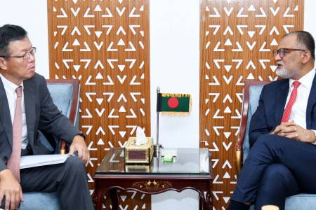 বাণিজ্য উপদেষ্টার সাথে জাপানের রাষ্ট্রদূতের বৈঠক
