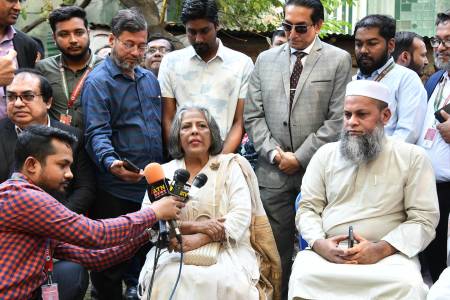 জুলাই যোদ্ধাদের স্মরণে জুলাই শহীদ স্মৃতি ফাউণ্ডেশনের স্থাপনা নির্মাণের উদ্যোগ