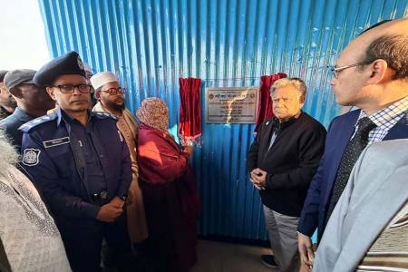 মুলাদী উপজেলার লক্ষীপুর লঞ্চঘাট উদ্বোধন করলেন নৌপরিবহন উপদেষ্টা