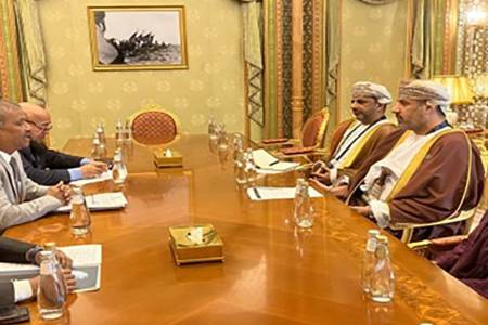 ওমানের শ্রমমন্ত্রীর সাথে ফলপ্রসূ আলোচনা: শীঘ্রই উন্মুক্ত হচ্ছে ওয়ার্ক ভিসা