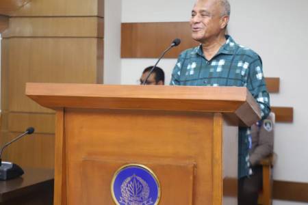 ত্রয়োদশ জাতীয় নির্বাচন দেশের ইতিহাসে রোল মডেল হয়ে থাকবে : স্বরাষ্ট্র উপদেষ্টা 