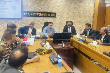 ভোজ্যতেলের দাম বাড়বে না, আতঙ্কিত হয়ে কেনাকাটার প্রয়োজন নেই - বাণিজ্যমন্ত্রী