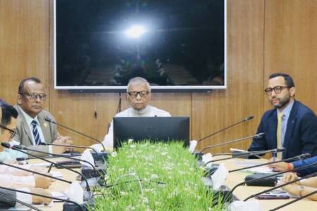 শ্রমমন্ত্রীর সাথে আইএলও'র কান্ট্রি ডিরেক্টরের সৌজন্য সাক্ষাৎ