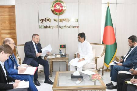 কৃষিমন্ত্রীর সাথে রাশিয়ার রাষ্ট্রদূতের সাক্ষাৎ