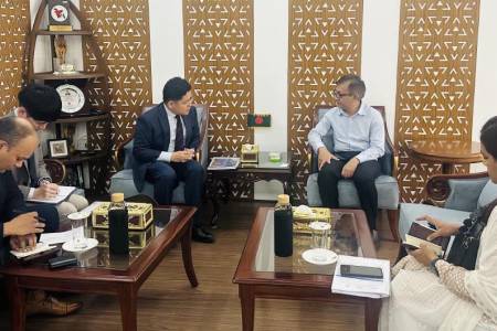 বাণিজ্যমন্ত্রীর সঙ্গে জেটরো’র কান্ট্রি রিপ্রেজেনটেটিভের বৈঠক