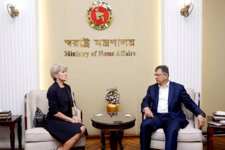 স্বরাষ্ট্রমন্ত্রীর সাথে মিয়ানমার বিষয়ক জাতিসংঘ মহাসচিবের বিশেষ দূতের সাক্ষাৎ