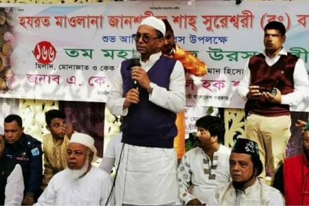 বঙ্গবন্ধু কখনো ধর্মকে রাজনৈতিক উদ্দেশ্যে ব্যবহার করেননি-এনামুল হক শামীম