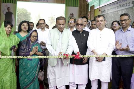 পরিবেশ-প্রকৃতি রক্ষায় ব্যর্থ হলে পরের প্রজন্মের কাছে আসামির কাঠগড়ায় দাঁড়াতে হবে -তথ্য ও  সম্প্রচার মন্ত্রী