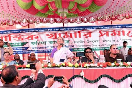 বিল, হাওর-বাঁওড় প্রকৃত মৎসজীবীদের ইজারা দিতে সংশ্লিষ্টদের প্রতি মৎস উপদেষ্টার আহ্বান