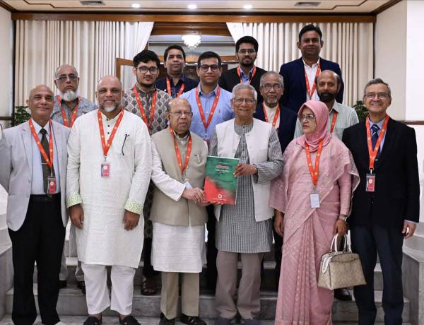 স্বাস্থ্য বিষয়ক সংস্কার কমিশনের সুপারিশ দ্রুত বাস্তবায়নের নির্দেশ প্রধান উপদেষ্টার