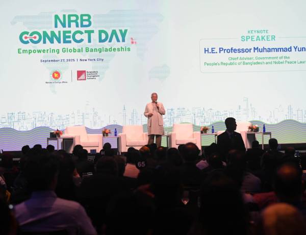 জুলাই গণঅভ্যুত্থান পরবর্তী বাংলাদেশের অর্থনীতিকে বাঁচিয়ে রেখেছে রেমিট্যান্স : প্রধান উপদেষ্টা