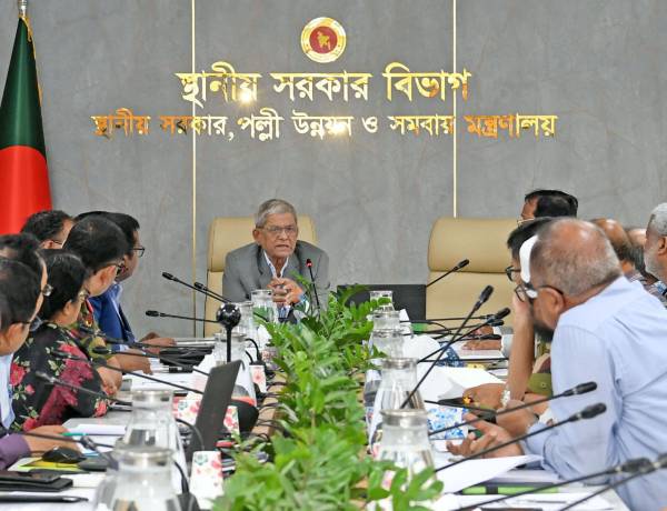 জলাবদ্ধতা সমস্যার স্থায়ী সমাধানে কার্যকর পদক্ষেপের নির্দেশনা মির্জা ফখরুলের