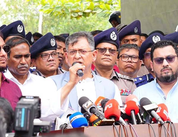 জঙ্গল সলিমপুরে কোনো সন্ত্রাসীর অভয়ারণ্য থাকবে না স্বরাষ্ট্রমন্ত্রীর হুঁশিয়ারি 