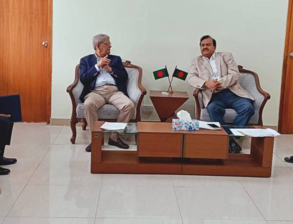 ক্ষুদ্র জাতিগোষ্ঠী ও সংখ্যালঘু সম্প্রদায়ের অধিকার রক্ষায় সর্বোচ্চ অগ্রাধিকার দেবে সরকার  -স্থানীয় সরকার মন্ত্রী