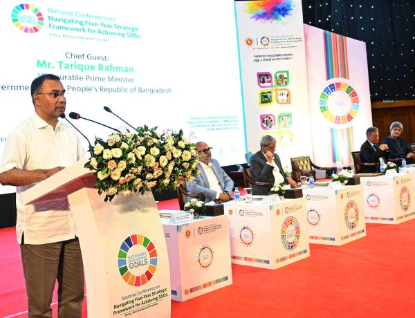 এবার ভঙ্গুর এই রাষ্ট্র পুনর্গঠনের পালা : প্রধানমন্ত্রী