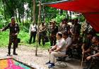 সেনাবাহিনীর গ্রীষ্মকালীন মহড়া আকস্মিক পরিদর্শনে প্রধানমন্ত্রী